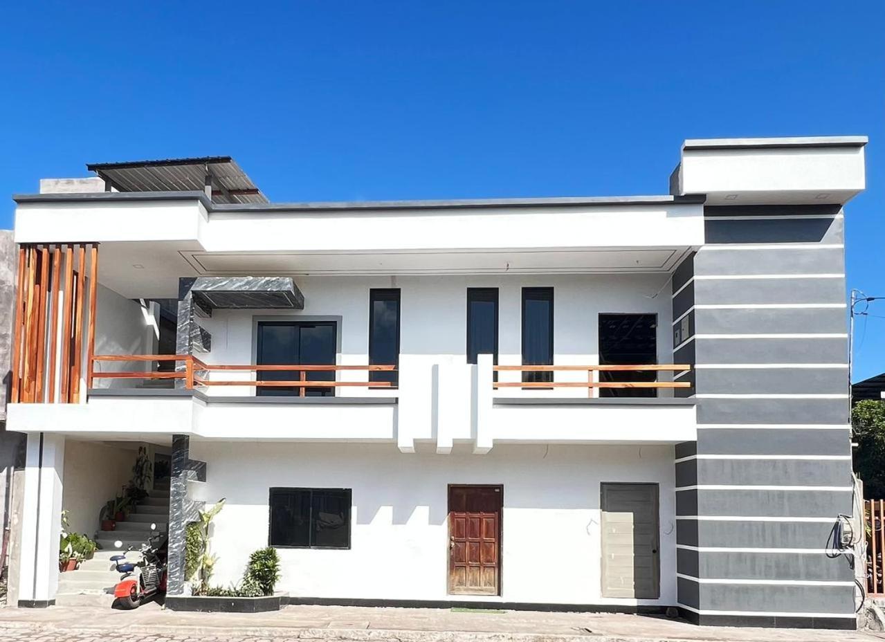 La Casa De Moni